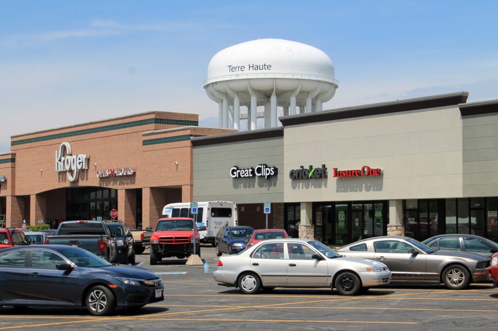 Kroger Plaza – Terre Haute – Sandor